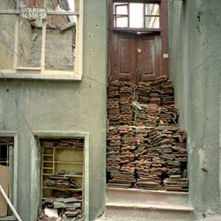 Istanbul 2000:108 - image22